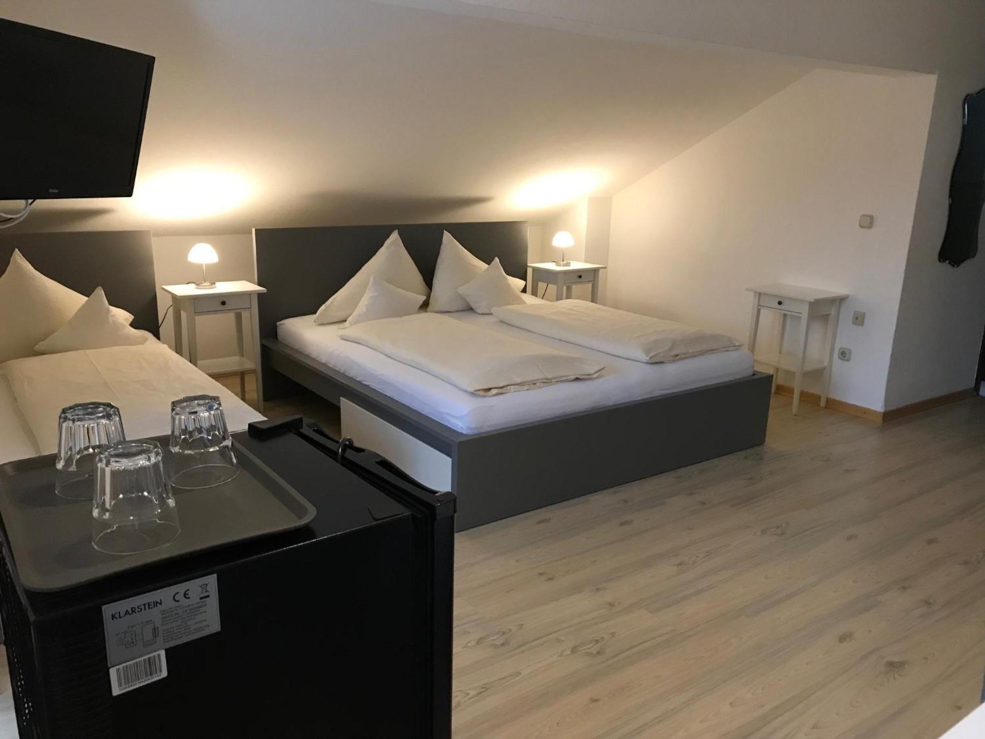 Abendruhe Hotel - Kontaktloser Check In Oberhaching Kültér fotó